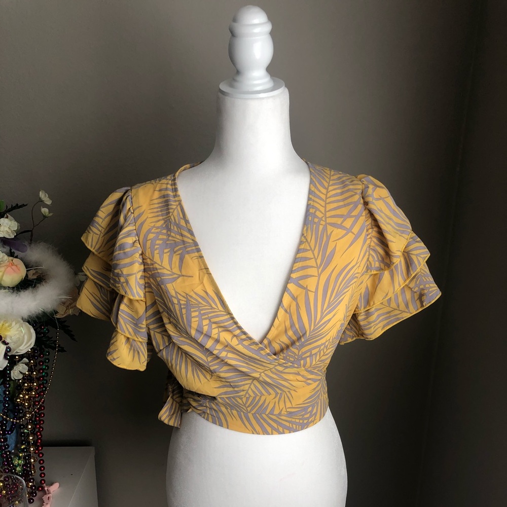 ❤️U.peach crop top blouse